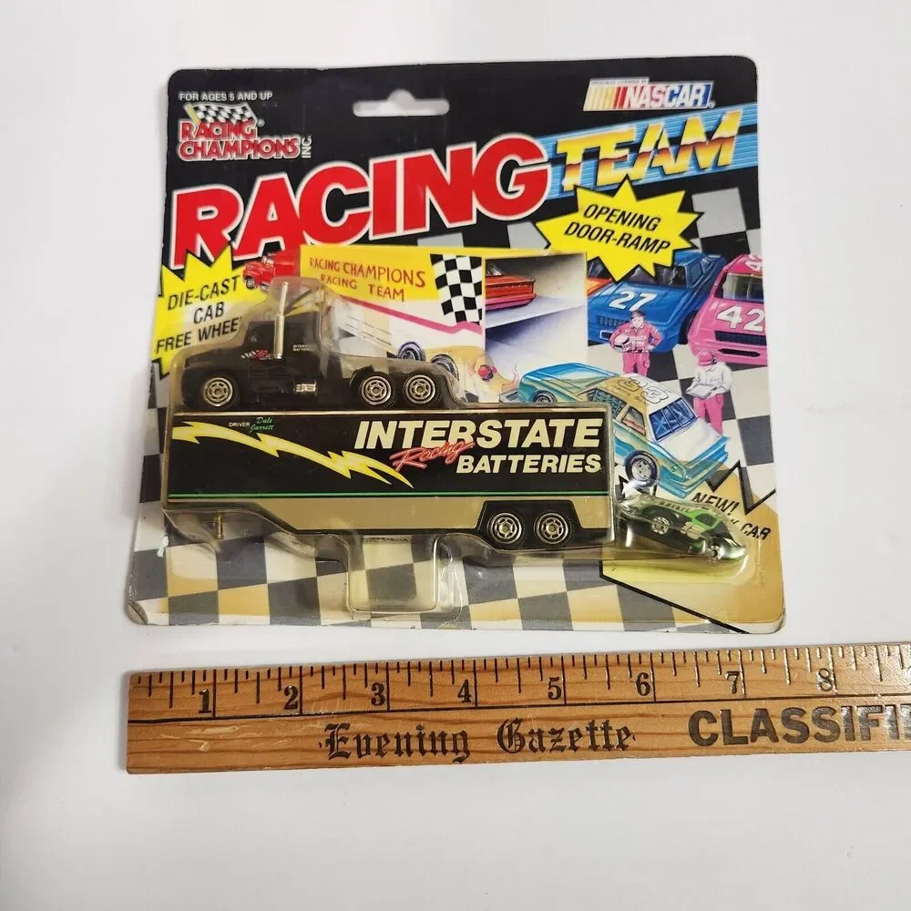1992 Racing Champions Nascar #18 Dale Jarrett Interstate Batteries w Mini Car